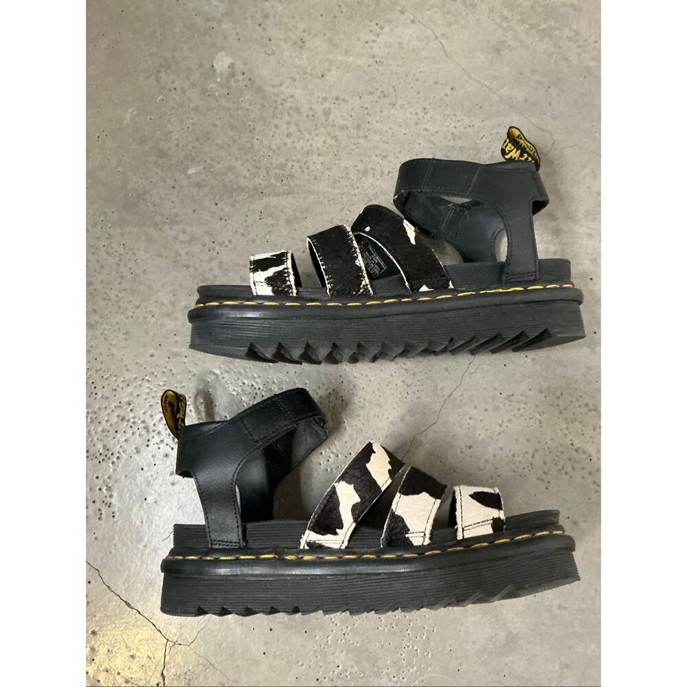 Dr. Martens Blair Platform Sandals | Black in 7 - Picture 5 of 9